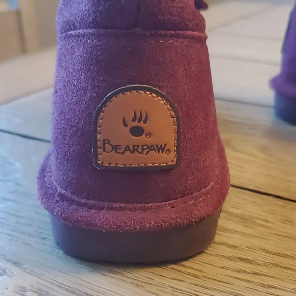 BEARPAW Boots Size 6 - Picture 8 of 16